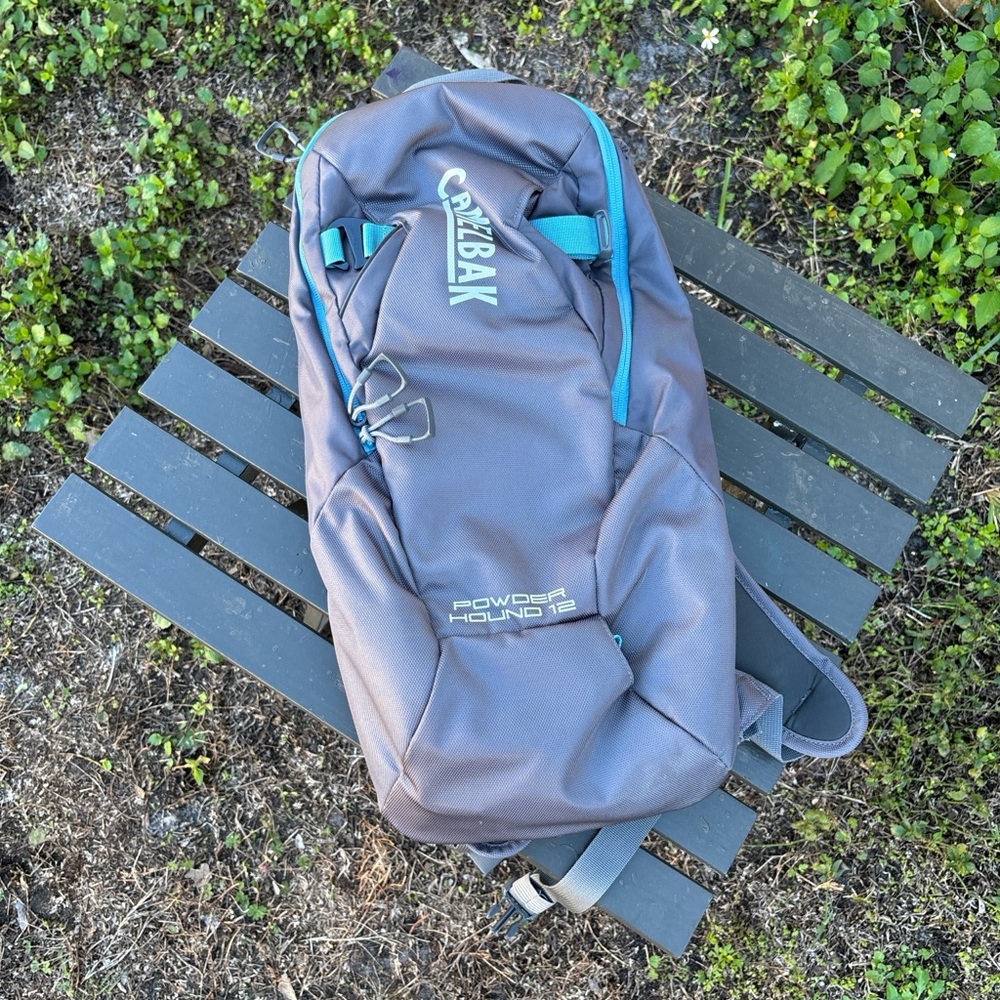 Camelbak powder hound 12 3L backpack